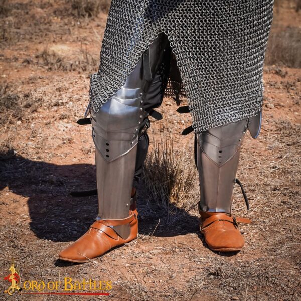 15th century Gothic Knight Leg Armor - Image 2