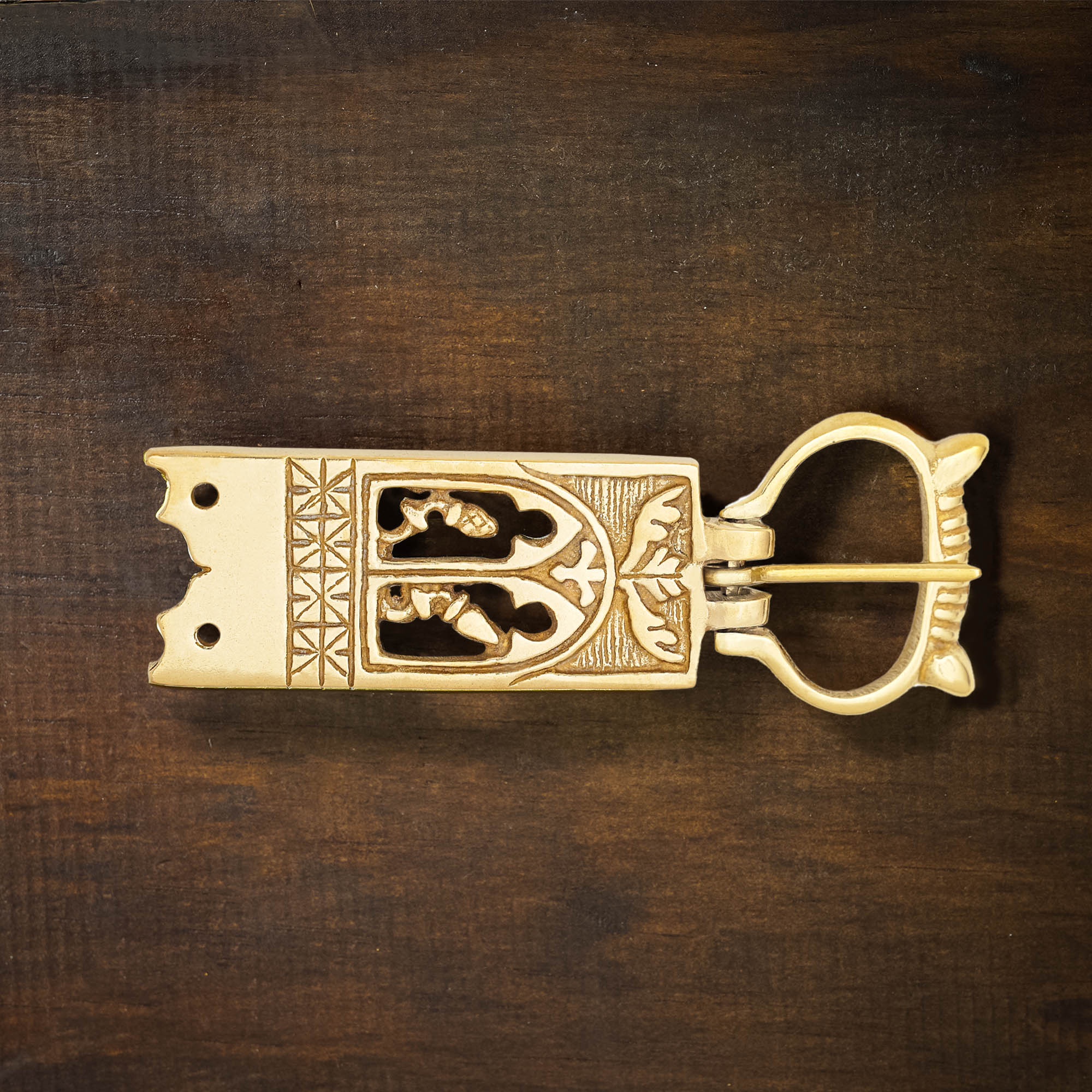 Nobles Antique Foliate Brass Belt Buckle — Medieval Depot