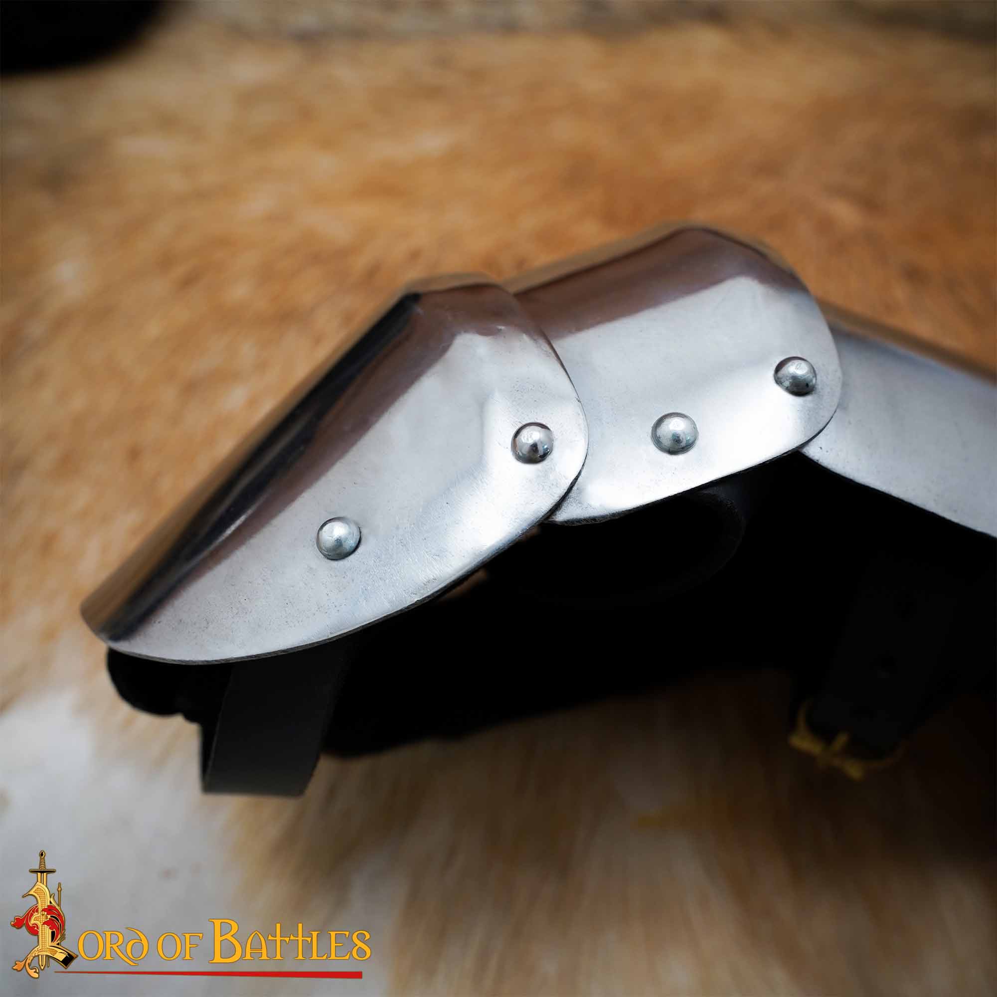 steel-gauntlets-16g-with-suede-leather-gloves-9410 5