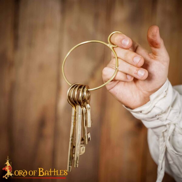 Medieval Dungeon Bunch of 5 Pure Brass Decorative Keys - Image 6