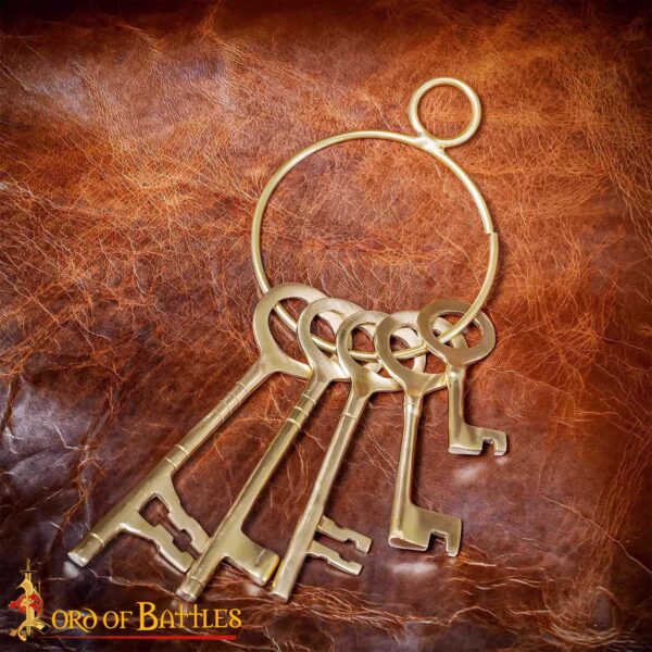 Medieval Dungeon Bunch of 5 Pure Brass Decorative Keys - Image 7