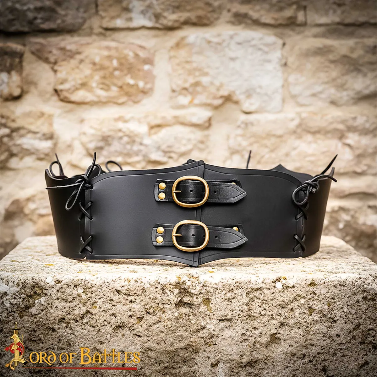 Medieval Wide Leather Waist Belt with Antique Brass Buckles Medieval Wide Leather Waist Belt with Antique Brass Buckles