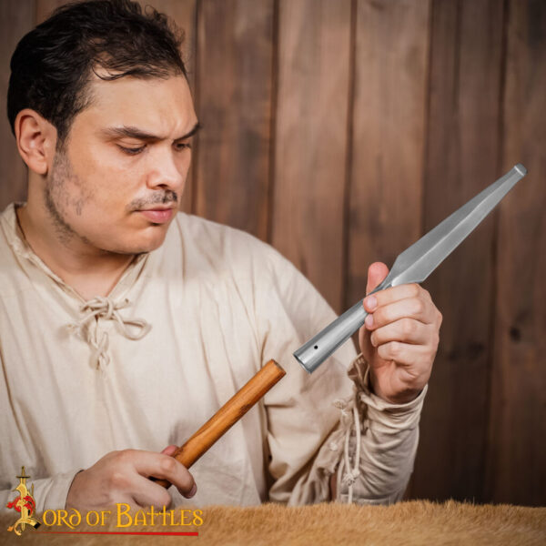 Medieval Blunt Spear Head Forged from Carbon Steel - Image 7