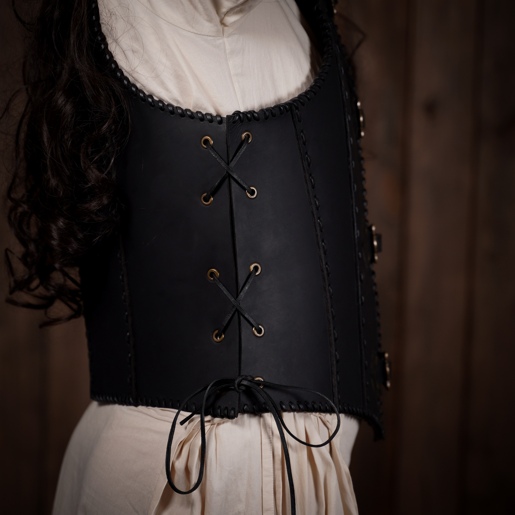 Lady Warrior Leather Corset - LORD OF BATTLES