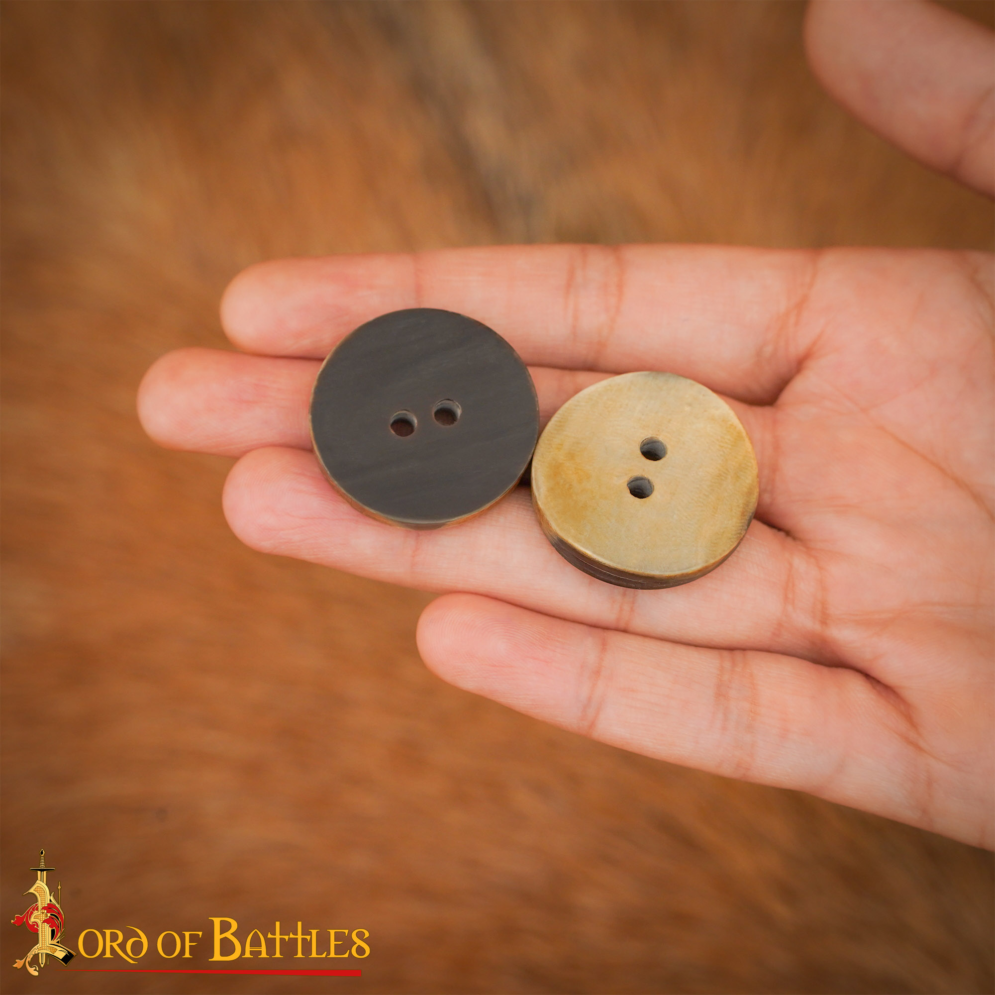 Handcrafted genuine horn buttons set of 5 clothing and leather accessory Handcrafted genuine horn buttons set of 5 clothing and leather accessory - Image 5