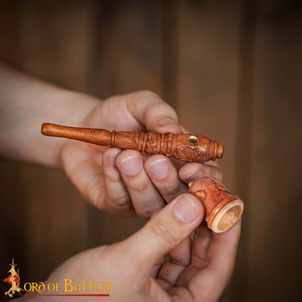 The Strider's Wooden Smoking Pipe - Image 5
