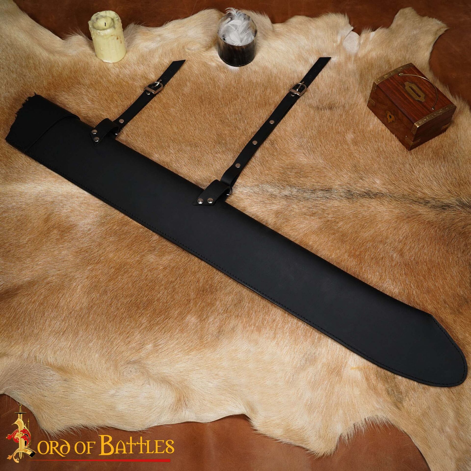 Medieval Leather Sword Scabbard with Fur-Lined Interior-25929BK