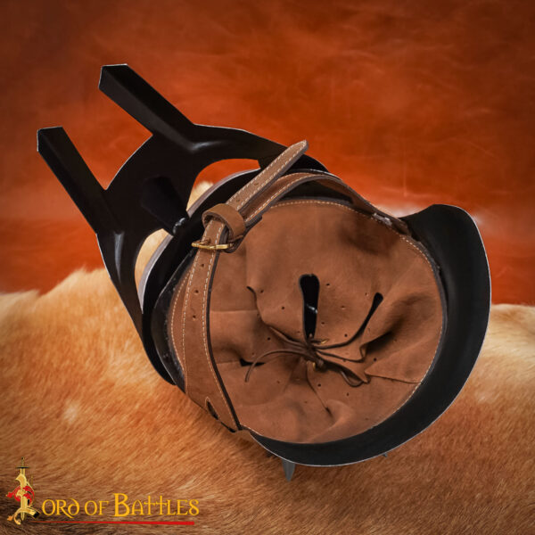 The Spaniard Gladiator Magnus Maximus Steel Helmet - Image 6