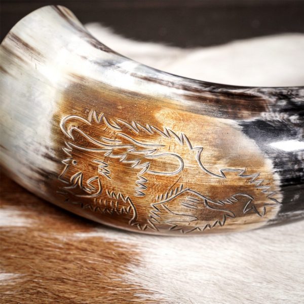Engraved Rampant Lion Drinking Horn Handcrafted Genuine Ox Horn