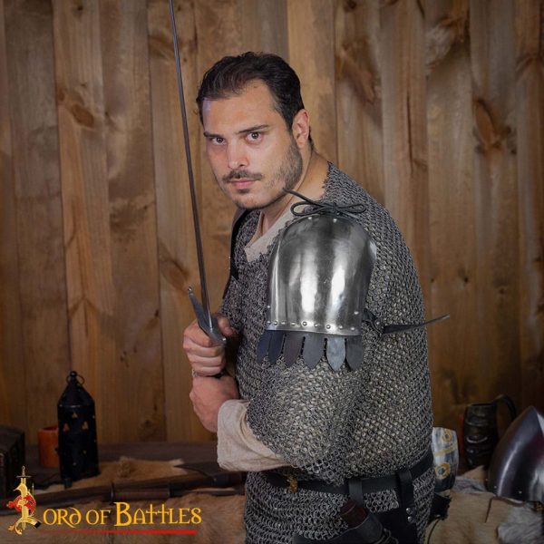 Medieval Spaulders with elegant Leather edges