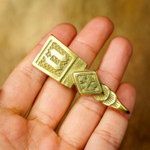 Intricate Medieval Pure Solid Brass Belt End Chape Functional Accessory