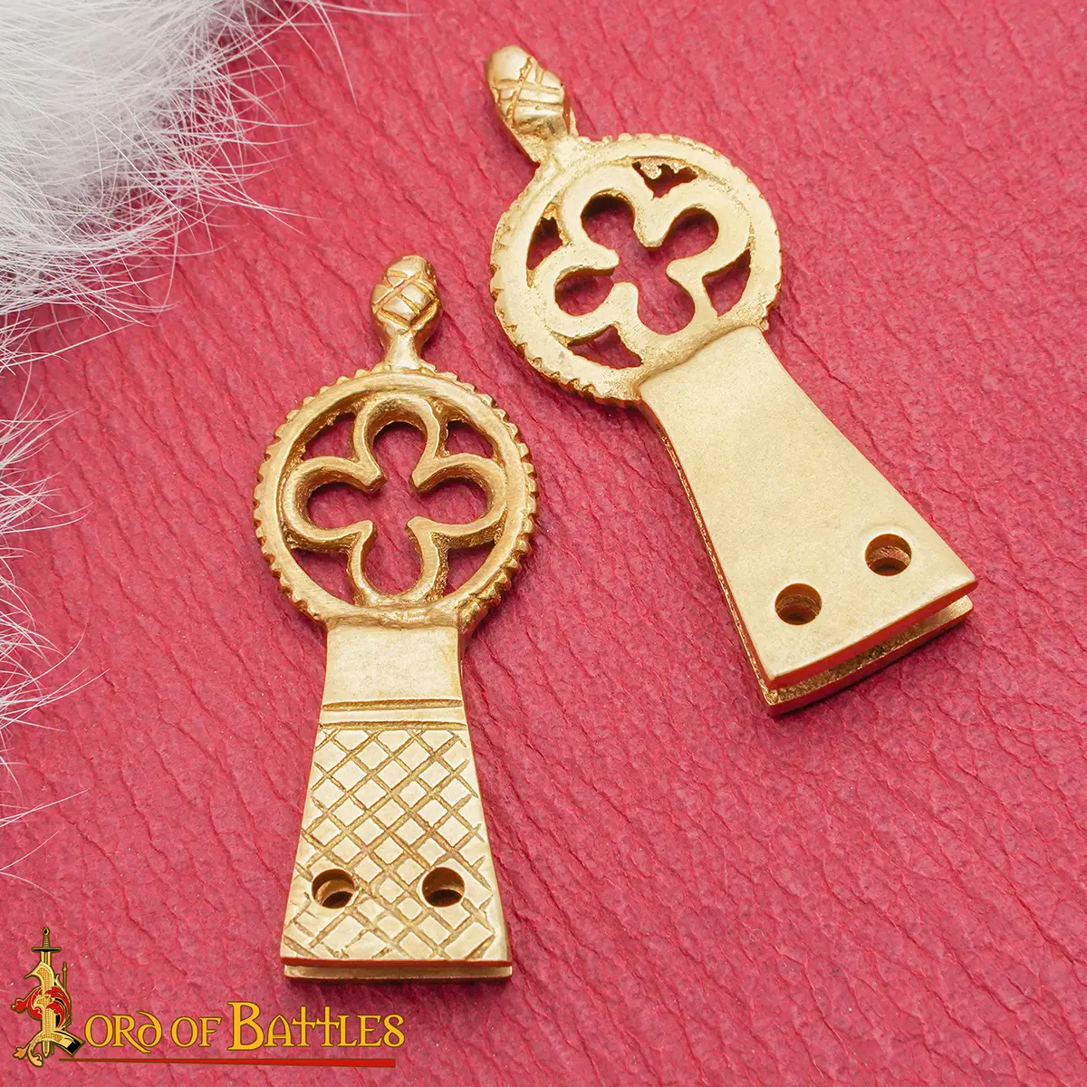 Quatrefoil Pure Solid Brass Belt End Chape - Image 7