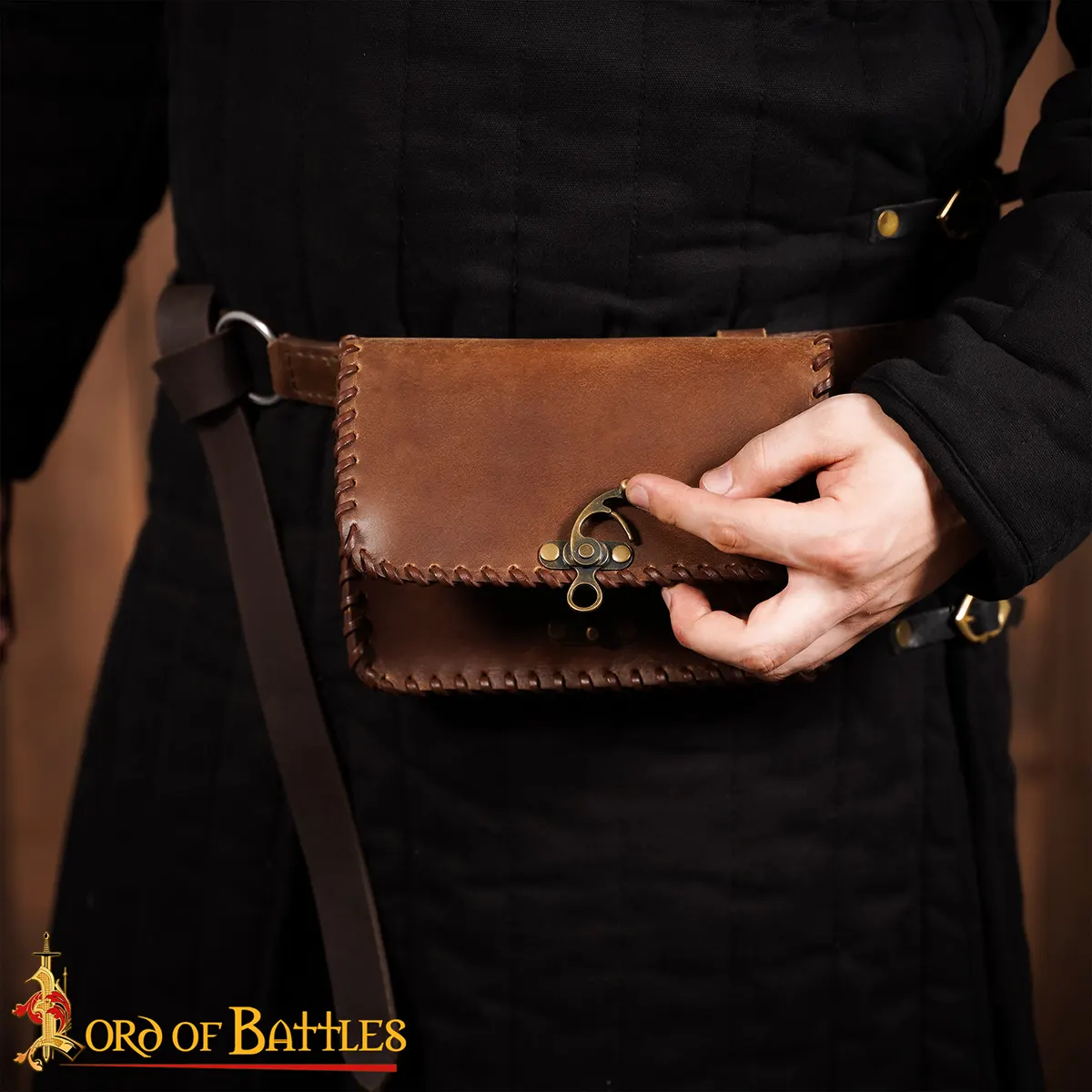 Medieval Quester Belt Bag with Antique Brass Lock Medieval Quester Belt Bag with Antique Brass Lock - Image 7