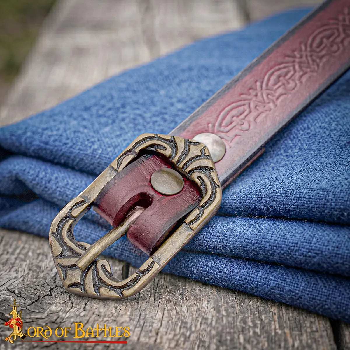Embossed Thin Leather Fantasy Belt with Engraved Antique Brass Buckle Embossed Thin Leather Fantasy Belt with Engraved Antique Brass Buckle - Image 6
