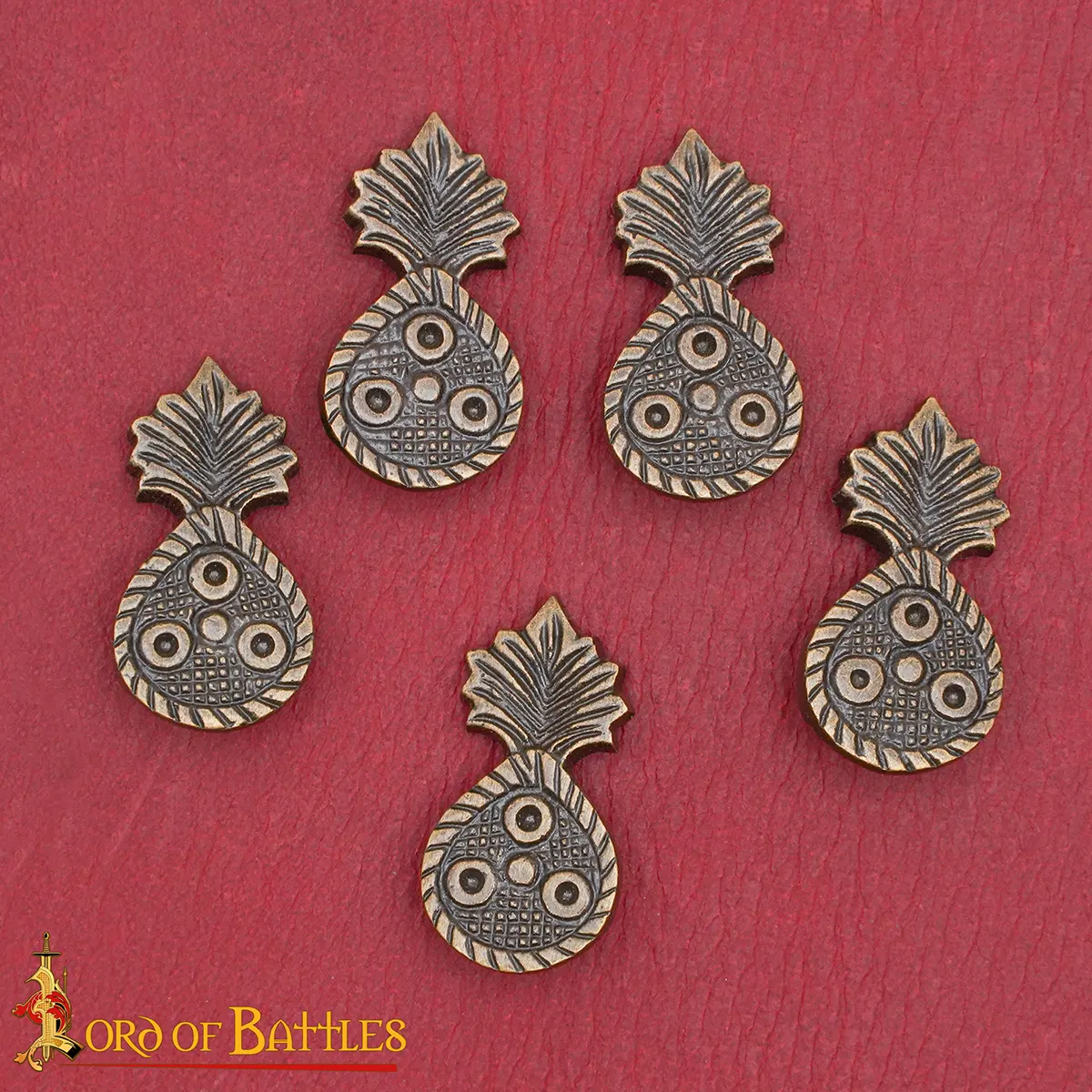 Pineapple motif brass belt mounts